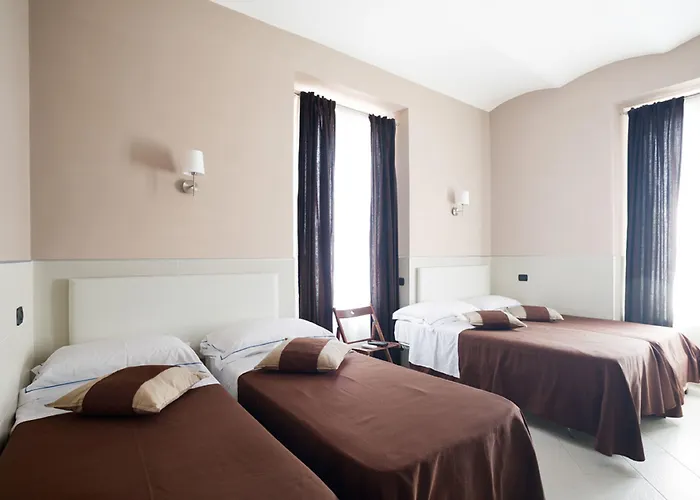 Indipendenza Otel *